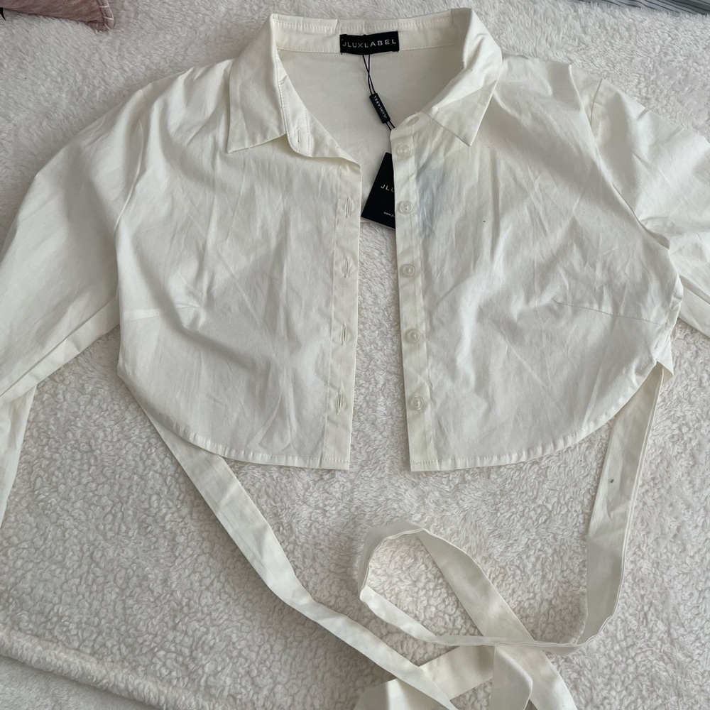 JLux label backless long sleeve top